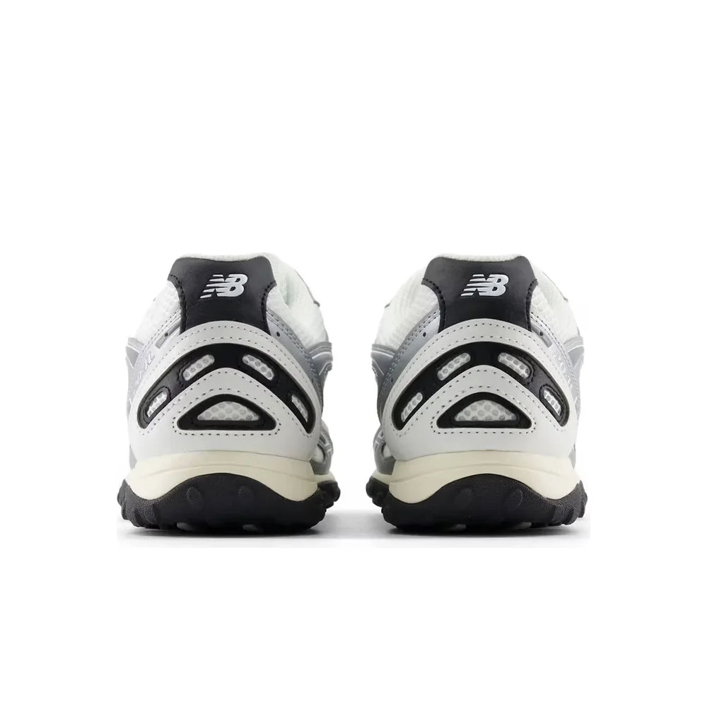 New Balance 204L Silver Metallic Black