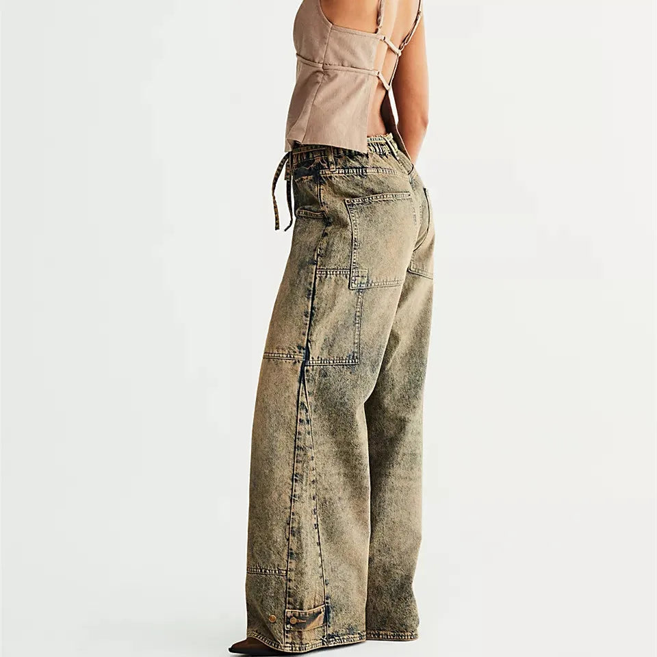 Relaxed Straight Jeans