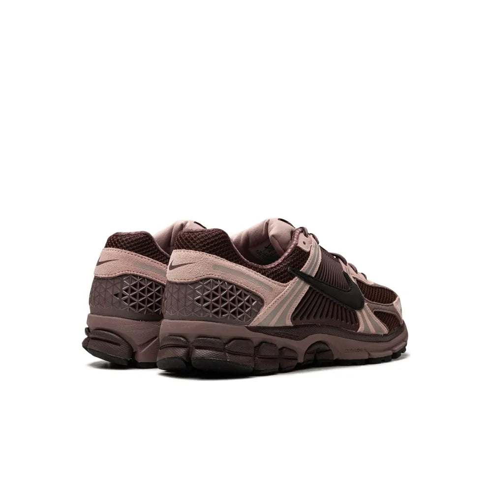 Nike Zoom Vomero 5 'Plum Eclipse'