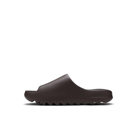 Adidas Yeezy Slide 'Soot' (2021)