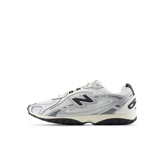 New Balance 204L Silver Metallic Black