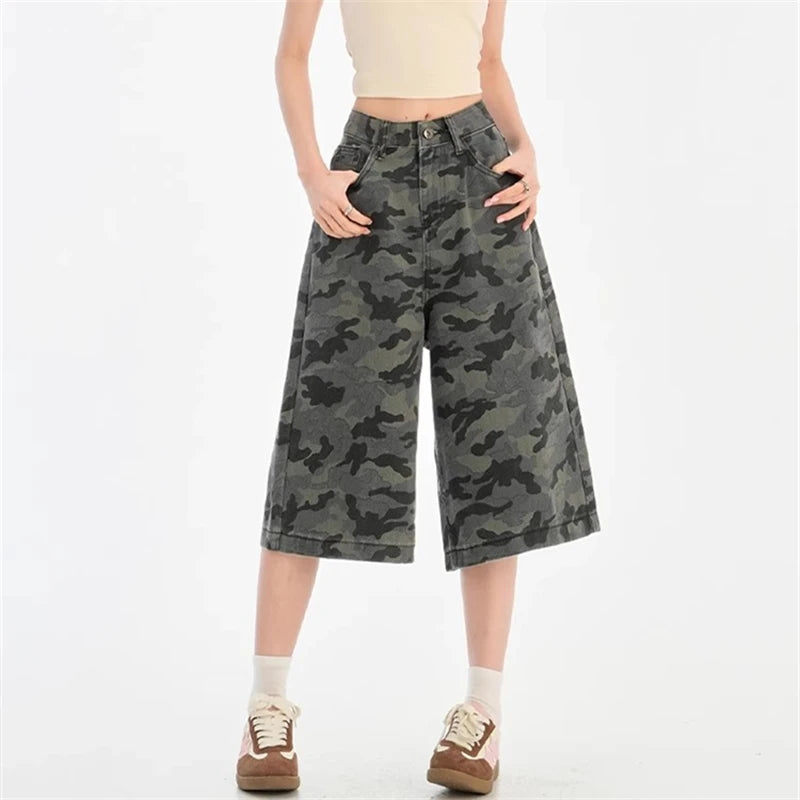Camouflage Cargo Capris