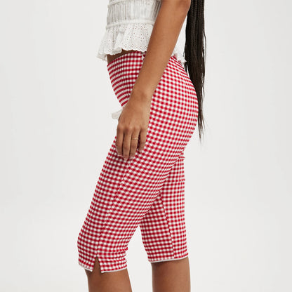 Graphic Print Capri Pants